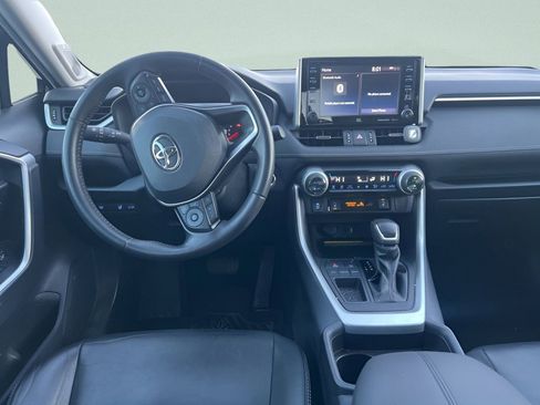 Used 2019 Toyota RAV4 XLE Premium w/ Advanced Technology Package image 22