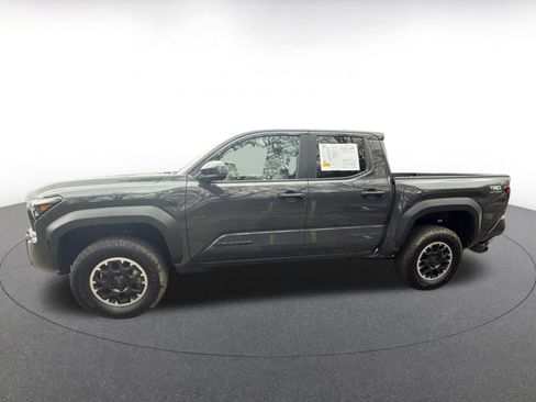 Used 2024 Toyota Tacoma TRD Off-Road image 15