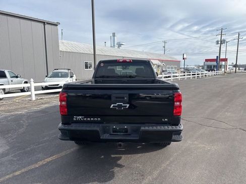 Used 2019 Chevrolet Silverado 1500 Custom w/ Custom Convenience Package image 4