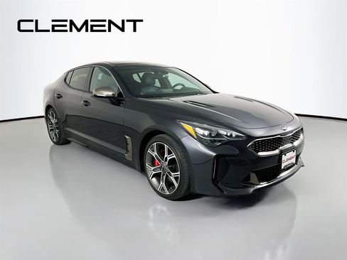 Used 2021 Kia Stinger GT2 image 5