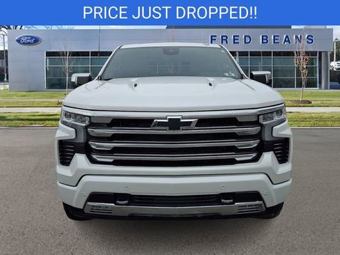 Used 2024 Chevrolet Silverado 1500 High Country w/ Technology Package image 2