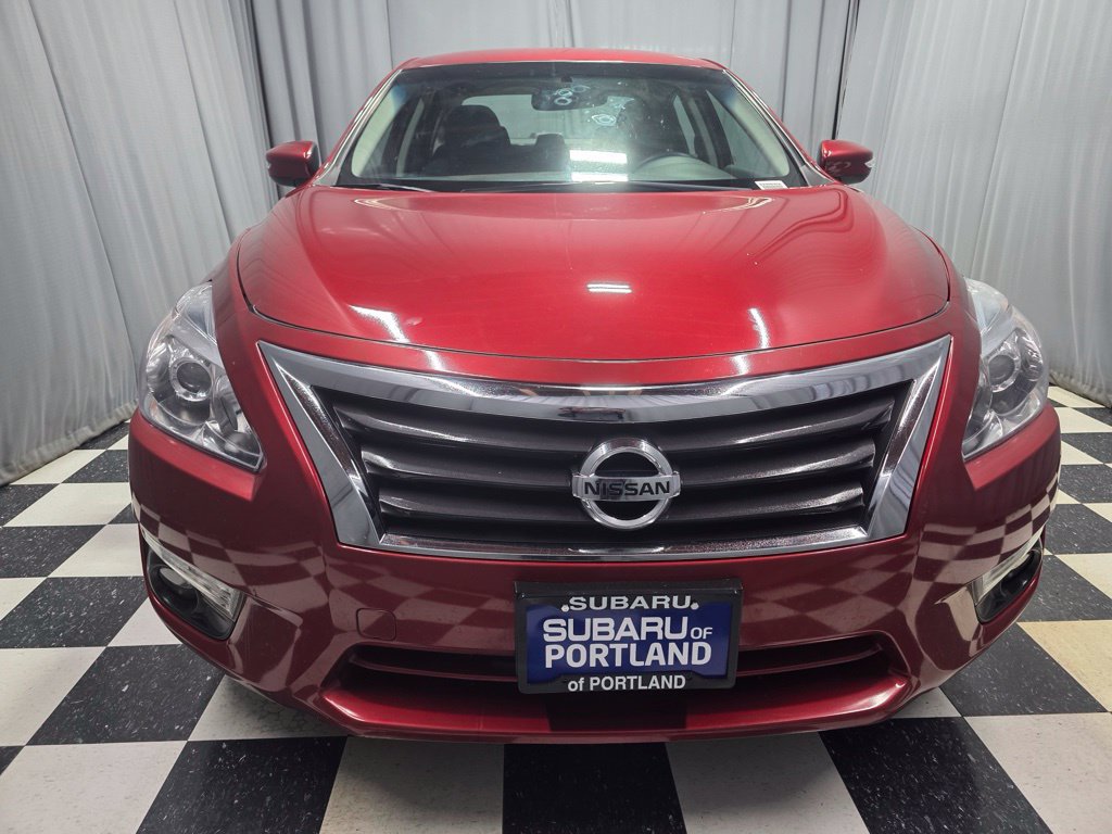 Used 2014 Nissan Altima 2.5 SV w/ Convenience Package FWD image 2