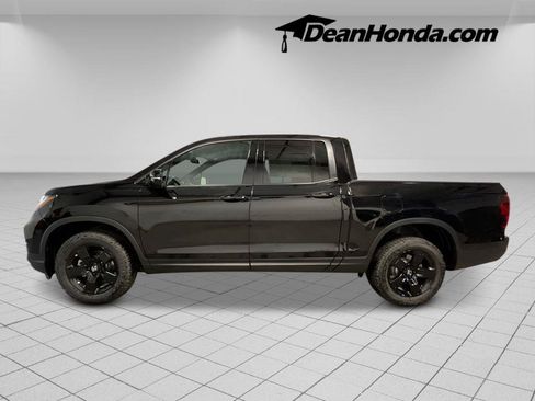 New 2026 Honda Ridgeline Black Edition image 2