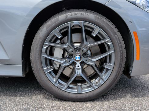 Certified 2025 BMW 330i Sedan RWD image 12