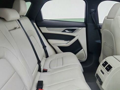 Used 2025 Jaguar F-PACE R-Dynamic S image 23