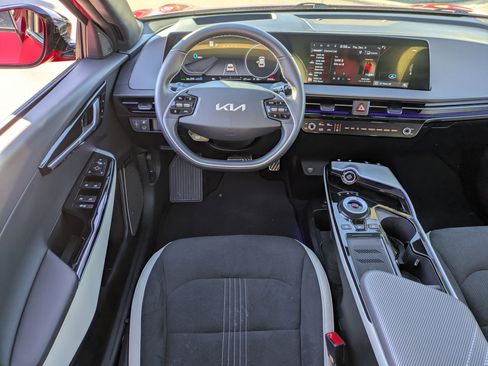 Used 2024 Kia EV6 GT-Line image 32