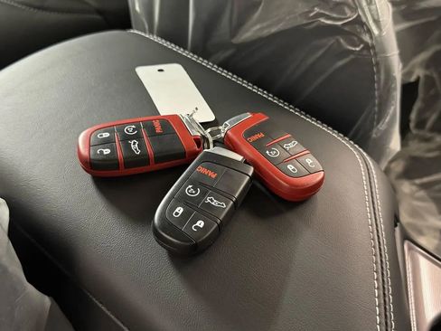 Used 2023 Dodge Challenger SRT Hellcat RWD image 43