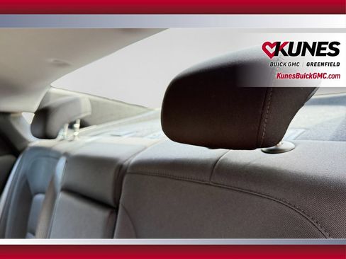 Used 2025 Chevrolet Malibu LT FWD image 20