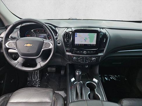 Used 2020 Chevrolet Traverse Premier w/ LPO, Blackout Package AWD/4WD image 19
