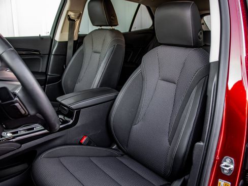 Used 2023 Buick Envision Preferred image 15