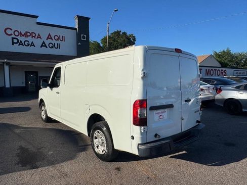 Used 2015 Nissan NV 1500 SV RWD image 6