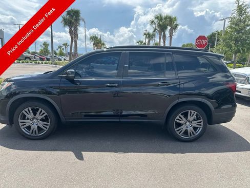 Used 2022 Honda Pilot Sport image 2