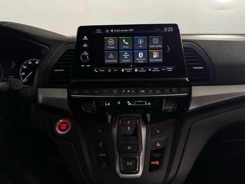 Used 2025 Honda Odyssey Sport-L image 18