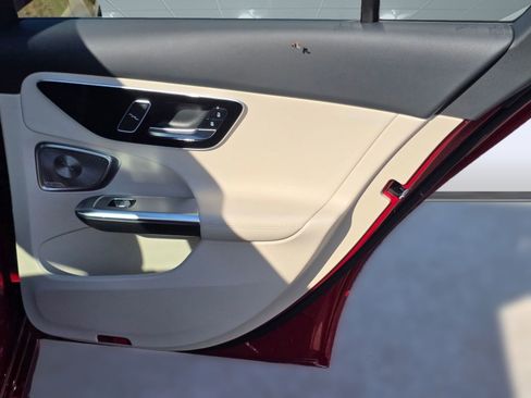 Used 2026 Mercedes-Benz C 300 4MATIC Sedan image 19