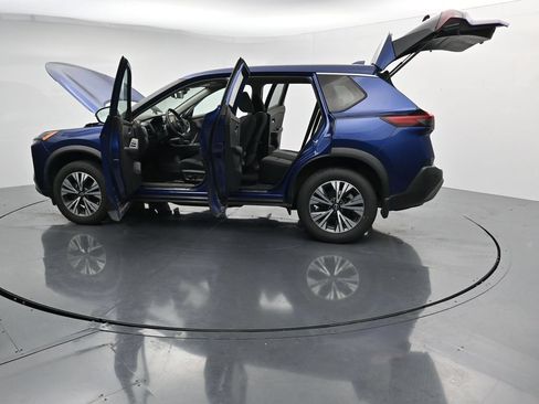 Used 2023 Nissan Rogue SV AWD/4WD image 43