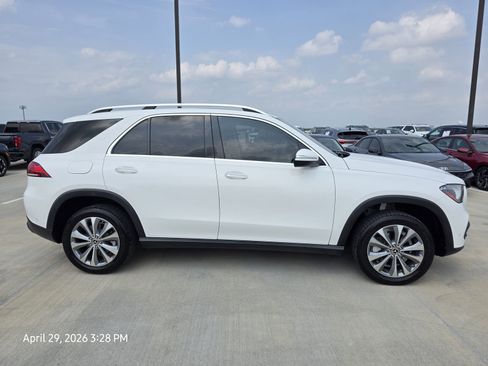 Used 2020 Mercedes-Benz GLE 350 4MATIC image 5