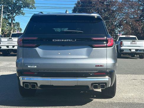 New 2024 GMC Acadia Denali w/ LPO, Floor Liner Package image 5
