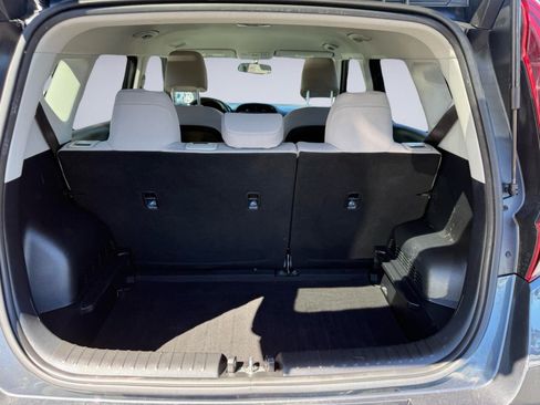 Used 2020 Kia Soul LX FWD image 7