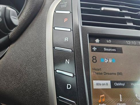 Used 2019 Lincoln MKC Reserve AWD/4WD image 13
