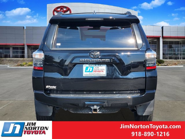 Used 2023 Toyota 4Runner SR5 AWD/4WD image 6