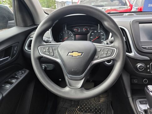 Used 2018 Chevrolet Equinox LT AWD/4WD image 11