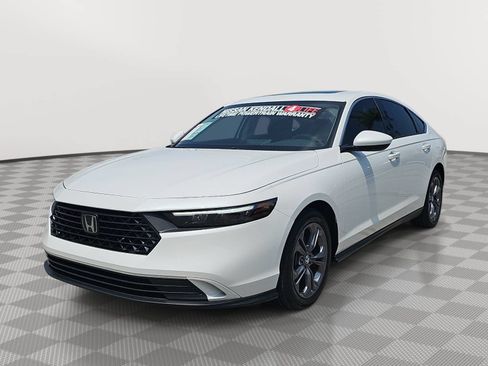 Used 2024 Honda Accord EX image 4