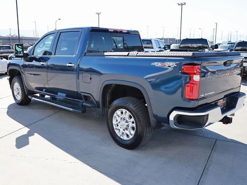 Used 2020 Chevrolet Silverado 3500 LTZ w/ LTZ Convenience Package image 4