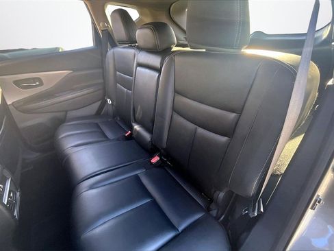 Used 2022 Nissan Murano SV image 21