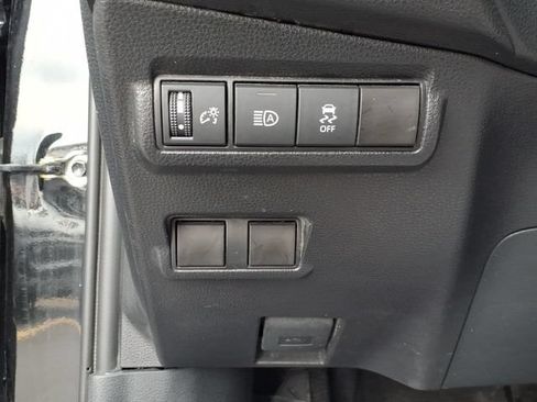 Certified 2026 Toyota Corolla Cross XLE AWD/4WD image 19