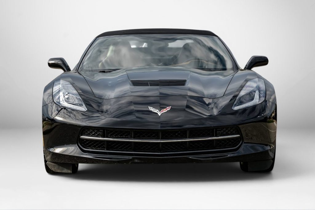 Used 2018 Chevrolet Corvette Stingray Convertible Z51 2LT RWD image 5