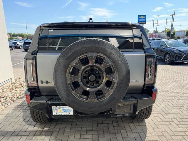 Certified 2026 GMC Hummer EV 3X w/ Carbon Fiber Edition Package AWD/4WD image 4