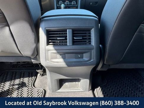 Certified 2022 Volkswagen Atlas Cross Sport SEL Premium R-Line image 12