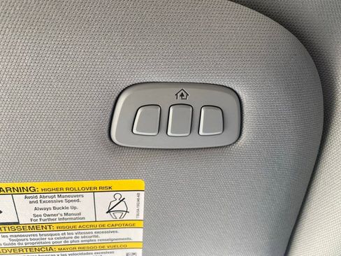 Used 2023 Ford F150 Lariat image 28