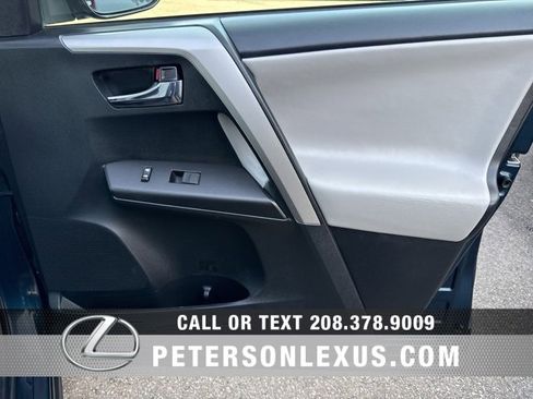 Used 2018 Toyota RAV4 XLE image 11