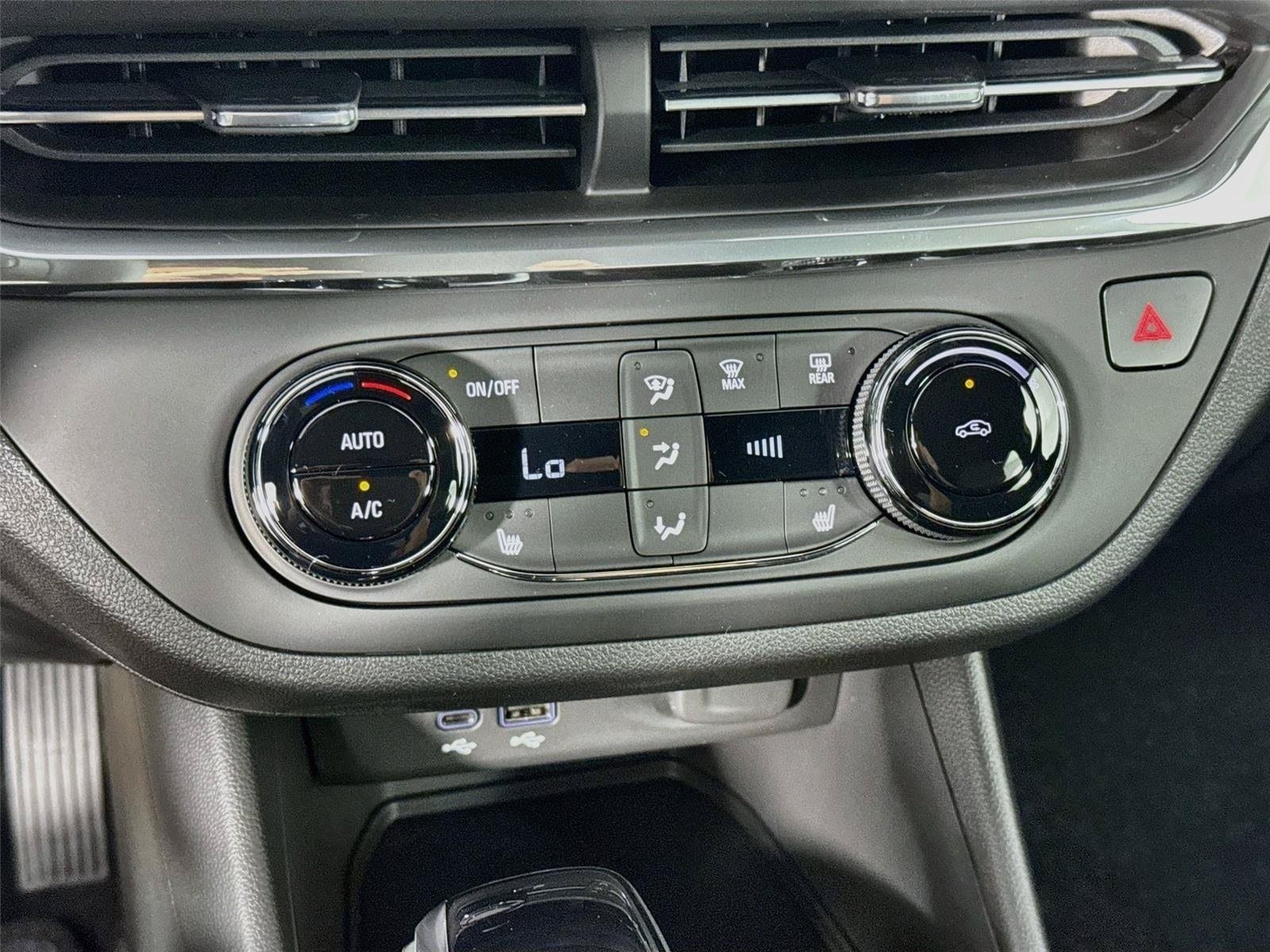 New 2026 Buick Envista Sport Touring w/ Convenience I Package FWD image 16