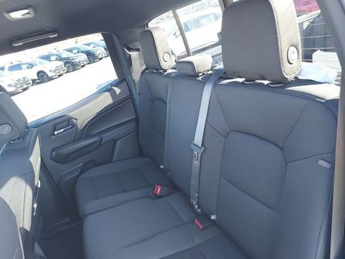 New 2026 GMC Canyon Elevation w/ Convenience Package RWD image 25