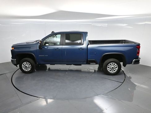 Used 2025 Chevrolet Silverado 2500 LT w/ Convenience Package AWD/4WD image 53