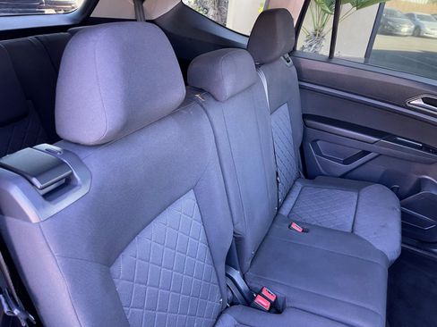 Used 2018 Volkswagen Atlas Launch Edition image 22