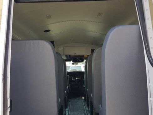 Used 2007 Chevrolet Express 3500 w/ School Bus Package RWD image 17