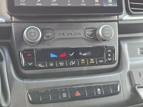 New 2026 RAM ProMaster 1500 w/ Quick Order Package 22G SLT image 14