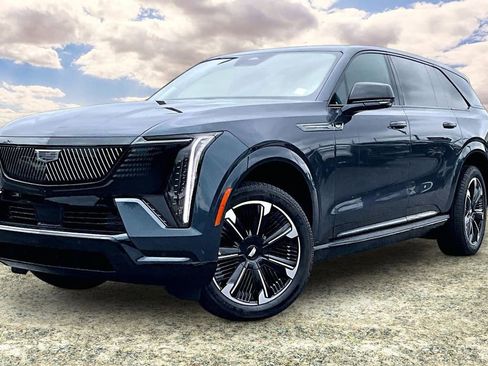 Certified 2026 Cadillac Escalade IQ Sport 2 w/ LPO, Floor Liner Package AWD/4WD image 3