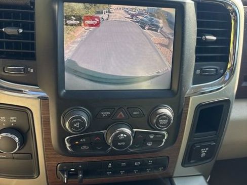 Used 2014 RAM 2500 Laramie w/ HD Snow Plow Prep Group image 17