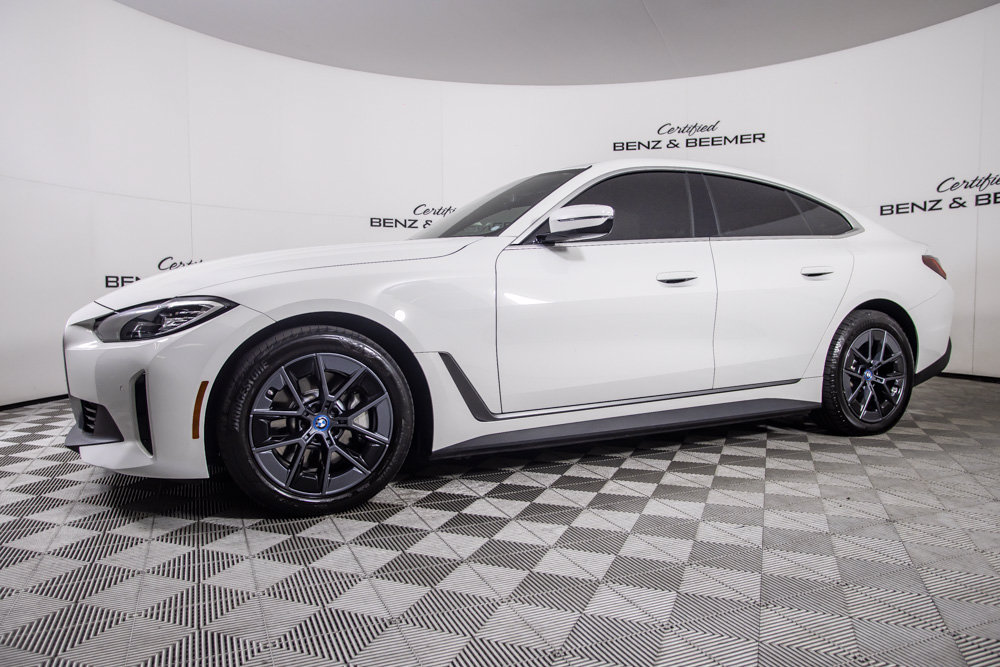 Used 2023 BMW i4 eDrive40 w/ Premium Package RWD image 7