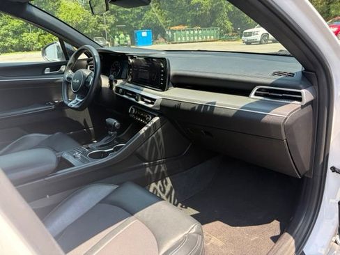 Used 2022 Kia K5 GT-Line FWD image 27