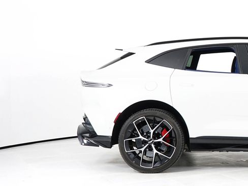 Used 2024 Aston Martin DBX 707 AWD/4WD image 14