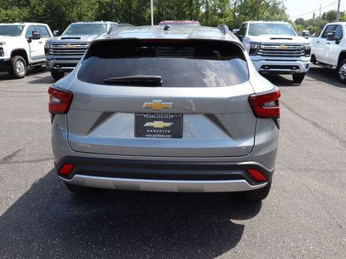 New 2026 Chevrolet Trax LT w/ Driver Confidence Package FWD image 27