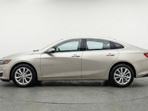 Used 2024 Chevrolet Malibu LT FWD image 5