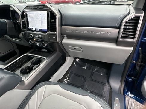 Used 2022 Ford F450 Limited w/ FX4 Off-Road Package image 42