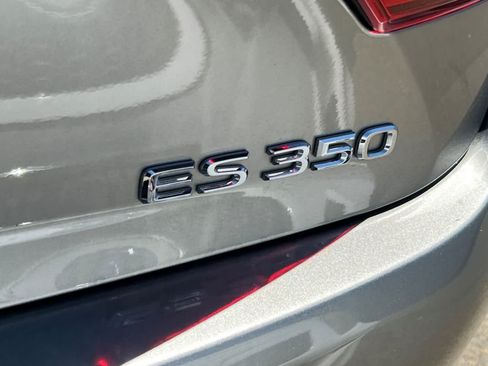 Used 2018 Lexus ES 350 w/ Luxury Package w/Wood Trim FWD image 21