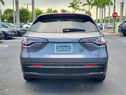 Certified 2026 Honda HR-V LX image 5